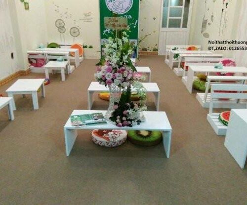 Bàn ghế trà sữa
