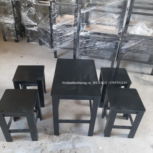 Bàn ghế đôn milano màu đen