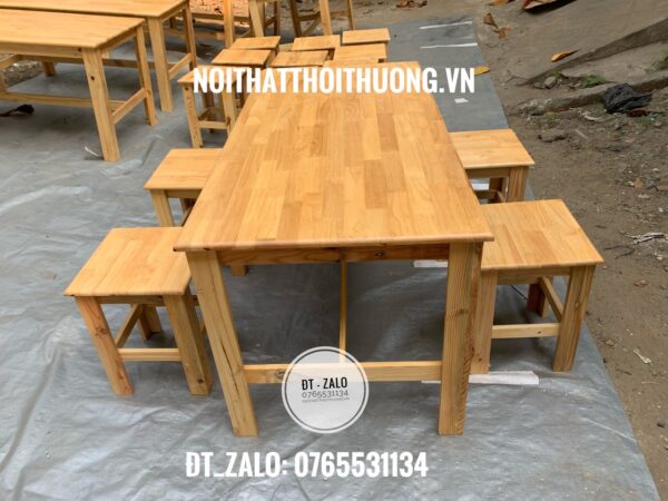 bàn ghế quán bún đậu