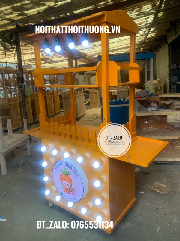 xe gỗ bán trà sữa