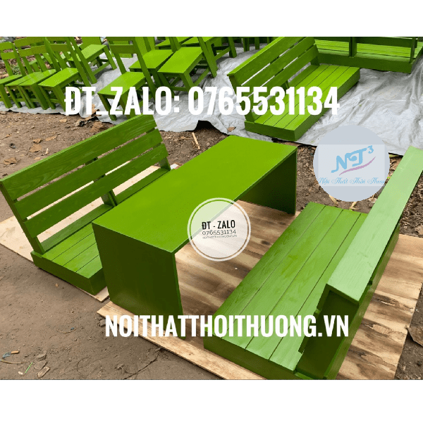 bàn ghế bệt màu xanh