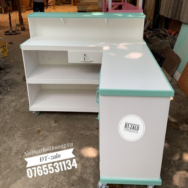 Quầy bar trà sữa màu trắng