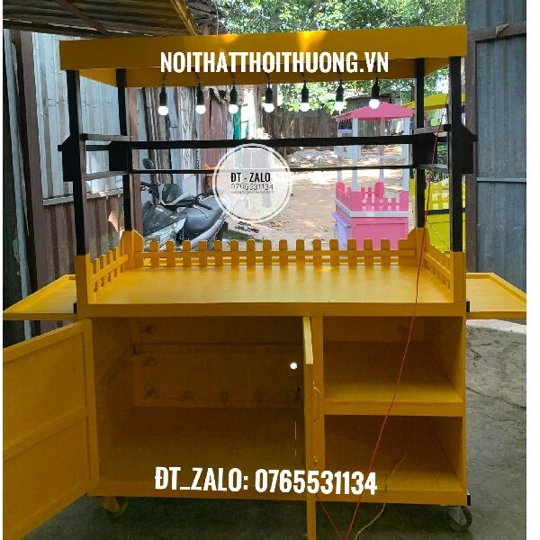 xe sinh tố nước ép màu vàng
