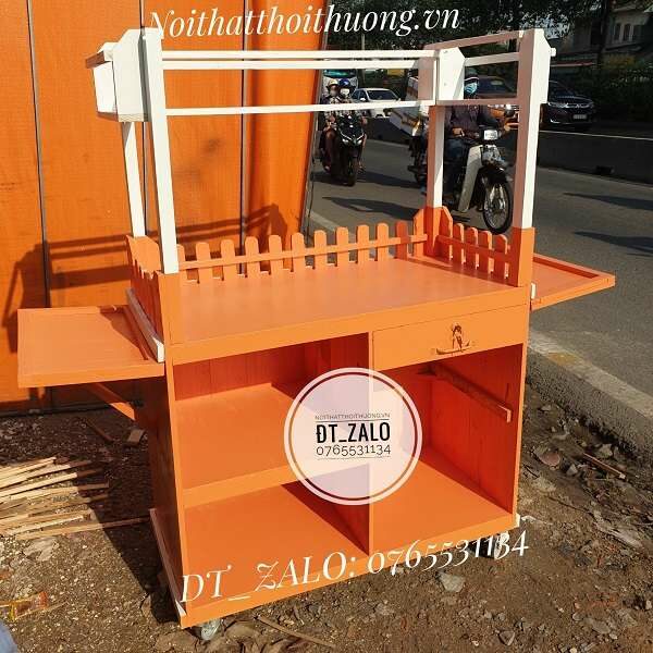 Xe bán bánh tráng tại Thủ Đức, HCM