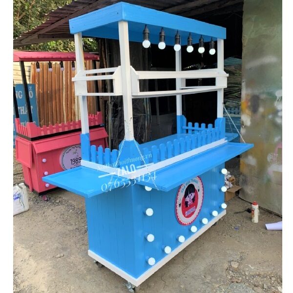 Những mẫu tủ trà sữa đẹp bằng gỗ