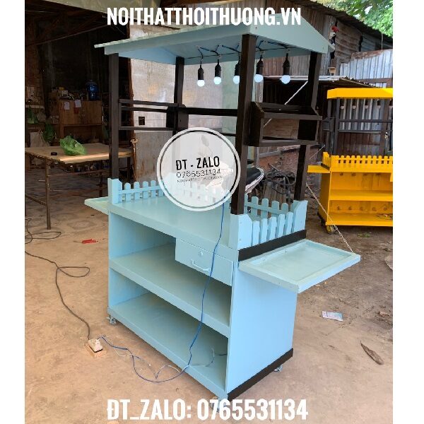 Quầy bán sinh tố tại Thủ Đức, HCM