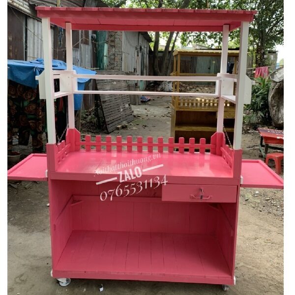 Tủ nước ép màu hồng