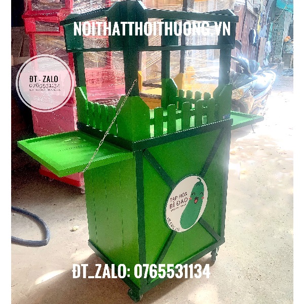 Tủ trà bí đao gỗ màu xanh 